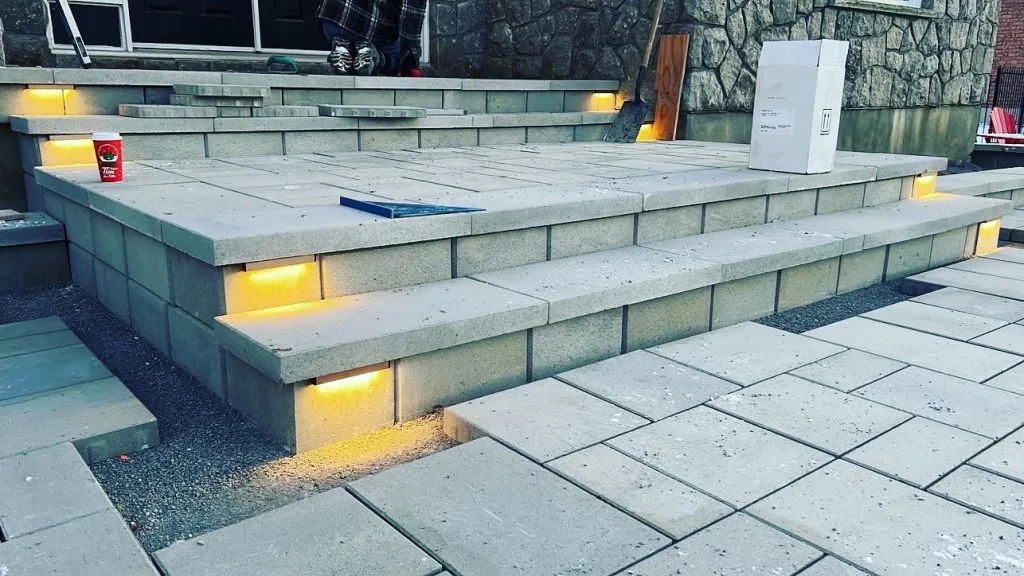 Ardisan hardscaping