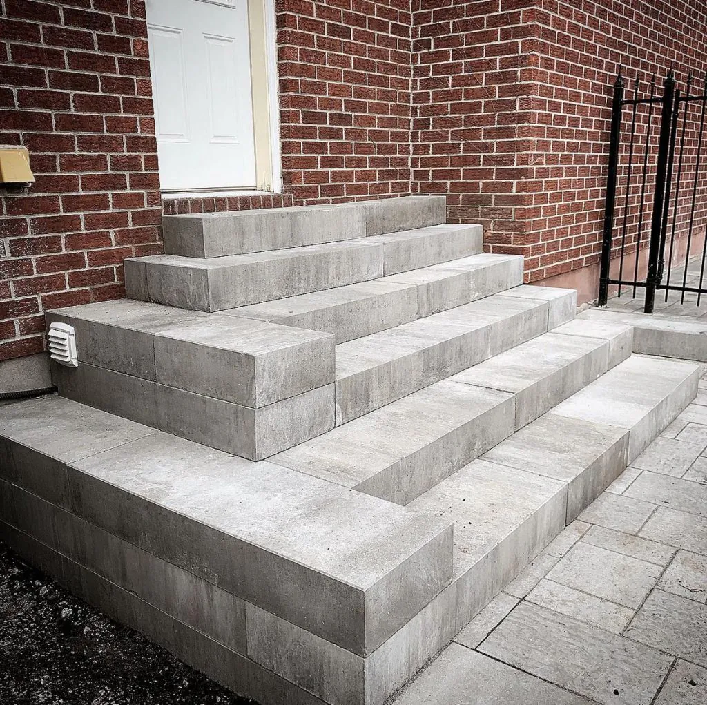Ardisan hardscaping