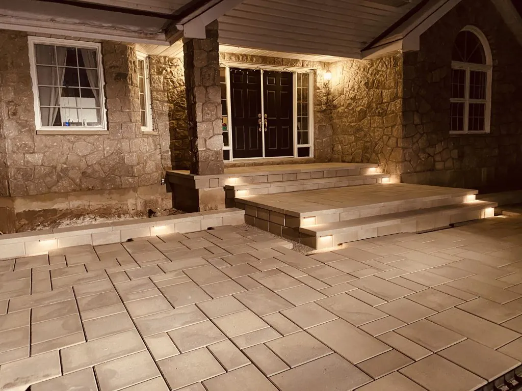 Ardisan hardscaping